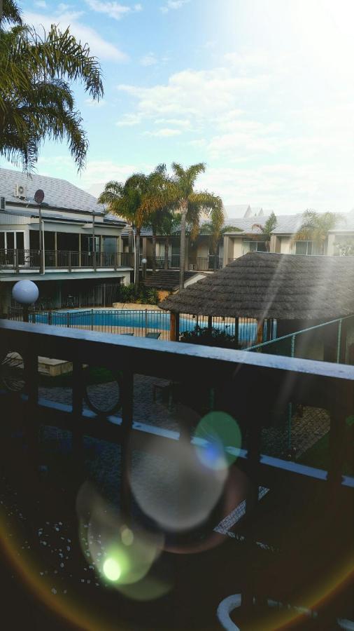 Mandurah Motel And Apartments Екстериор снимка